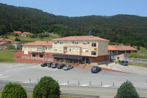 Pesues Haus | Hostal Baviera