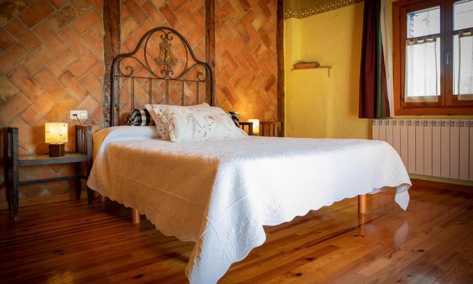 Ellar Haus | Hostal D'Éller