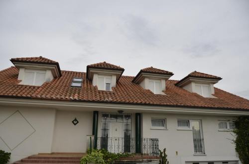 Ribamontan al Monte Haus | Hostería El Laurel