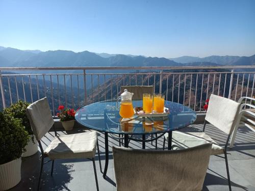 Shimla Wohnung | Hostie Dale View North-3BHK, near Naldehra Golf course
