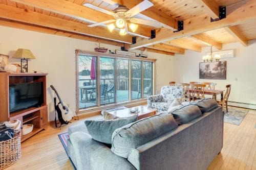 Saint Albans Haus | Hot Tub and Boat Dock Waterfront Maine Retreat!