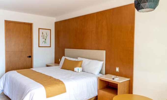 Leon Hotel | Hotel 5 Inn Select