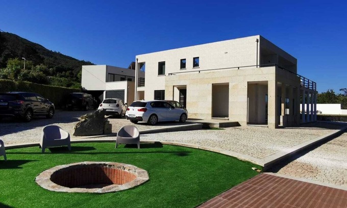 Lanhelas Haus | Hotel Boutique Bela Vista só Para Você e sua Família