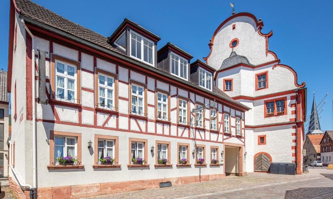 Buergstadt Hotel | Hotel Centgraf