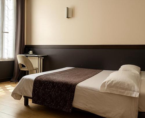 Maisons-Alfort Hotel | Hotel des Bains à 10 min de Paris