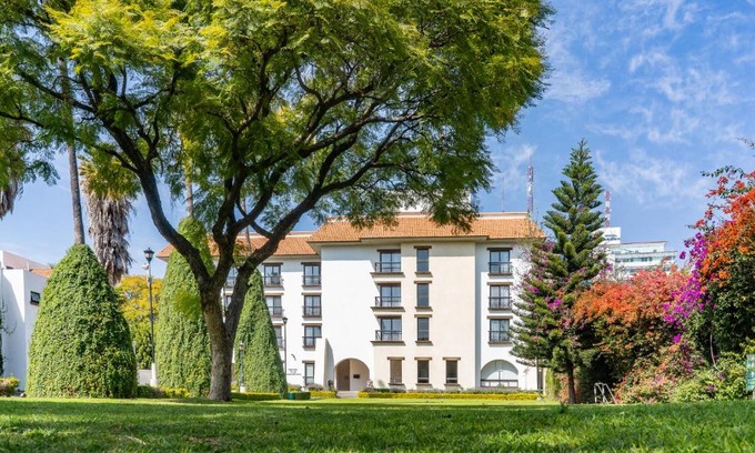 Downtown Queretaro Hotel | Hotel Flamingo Inn