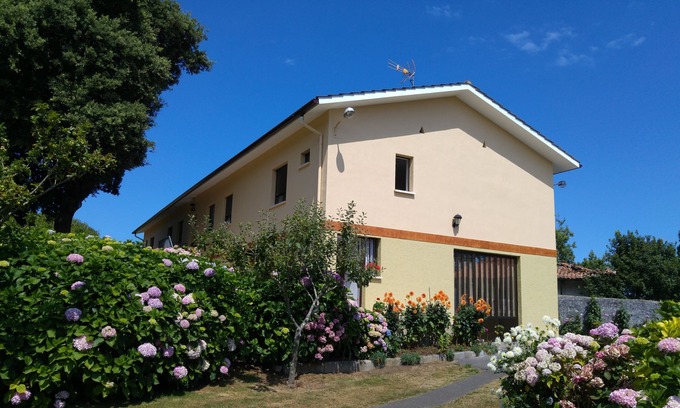 Celorio Hotel | Hotel La Encina