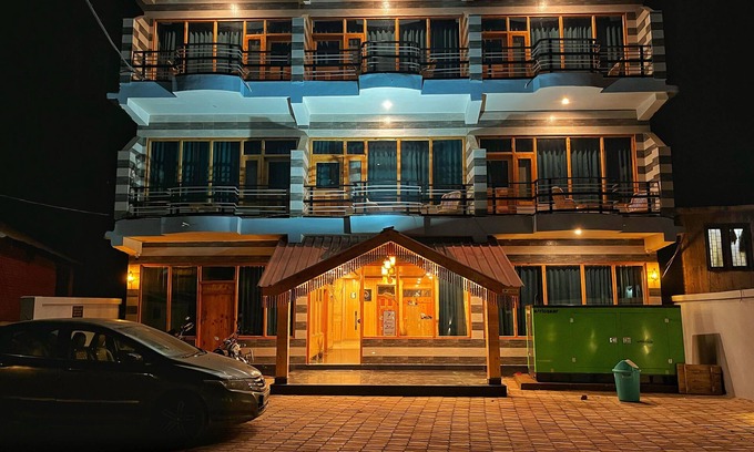 Kasol Hotel | River Bliss