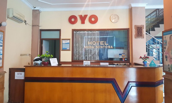 Samarinda Hotel | Super OYO 1088 Hotel Mega Sentosa