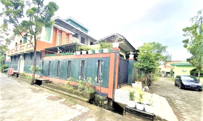 Makassar Hotel | OYO 93074 Wisma Aliyah Near Sidrap