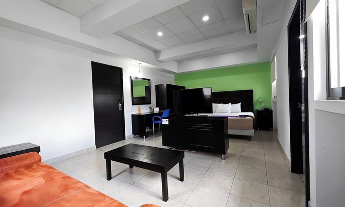 Tuxtla Gutierrez Hotel | Hotel Parque Marimba