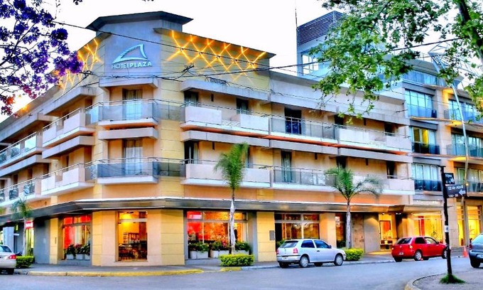 Colon Hotel | Hotel Plaza