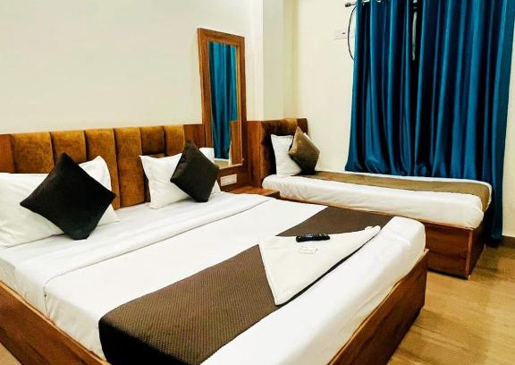 Haridwar Haus | Raj Guest House - Hotel Near Railway Station
