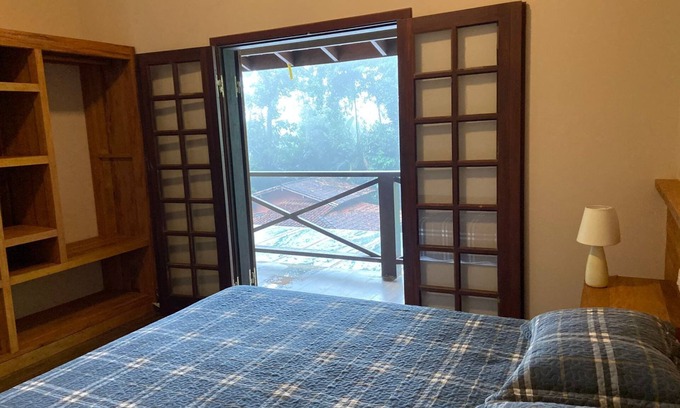 Barra do Una Haus | House in Gated Community Praia do Una