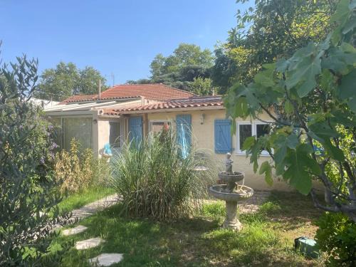 Route de Beaucaire Haus | Houdarling Chalet et spa hammam jacuzzi et sauna