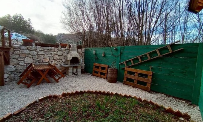 Donje Polje Haus | House in Cetinje. A quiet and peaceful place to rest. Near 2 national parks.