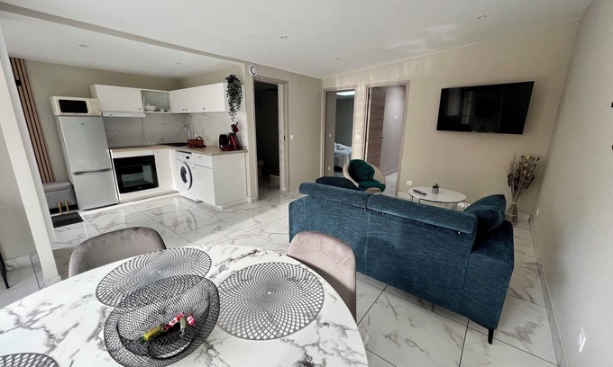 Val de Brie Haus | House in Creteil near Paris