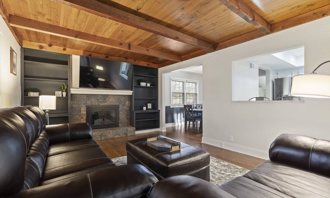 Lee's Summit Haus | House in Lee's Summit