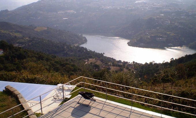 Sao Tome de Covelas Haus | Haus in Bio-Bauernhof mit privatem Pool und herrlichem Blick auf den Fluss Douro