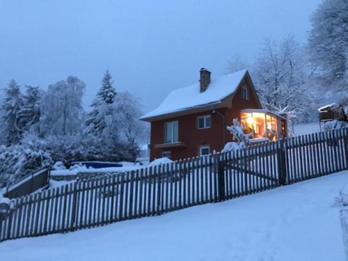Perstejn Haus | House in the foothills of the Ore Mountains RÁJOV