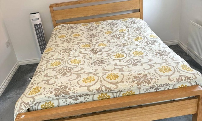 Manchester Haus | House - Sleeps 5, Private Parking & Pets Allowed