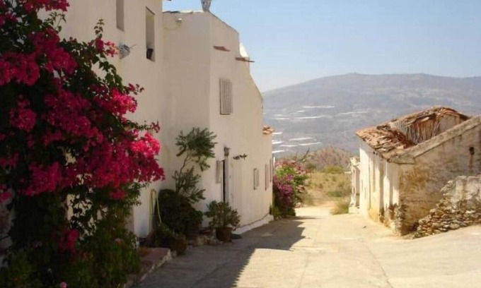 Rubite Haus | House with character, found in a small white washed village in a rural setting