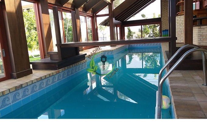 Jurere Internacional Haus | HOUSE WITH HEATED POOL 50M FROM THE SEA