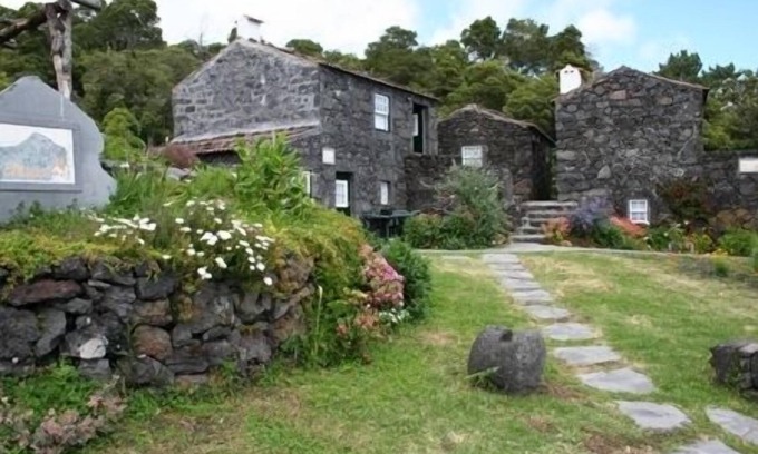 Prainha Hütte | Houses In Pico