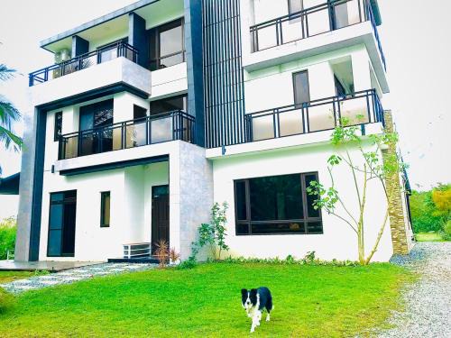 Shoufeng Bed & Breakfast | Hu Moon Lake