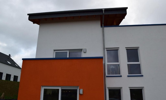 Unzenberg Haus | hunsruecker-fewo - Die Erlebnishütte - 2 Ferienwohnungen im Hunsrück in Unzenberg