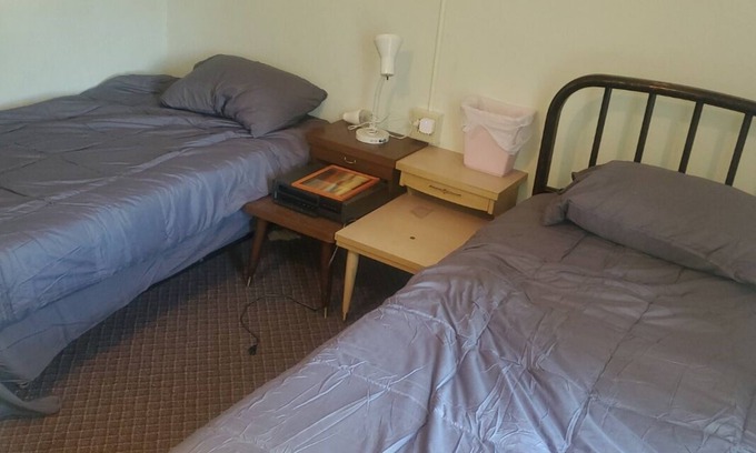 Medina Haus | Hunting and Fishing Rental House on the edge of town.