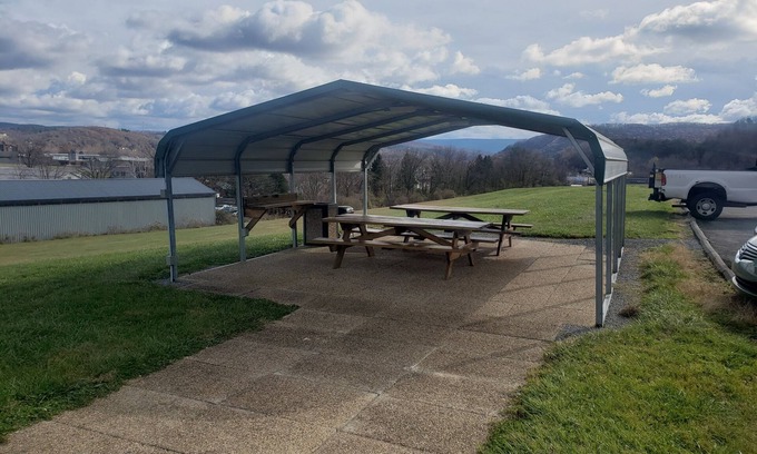 Huntingdon Hotel | Huntingdon Motor Inn