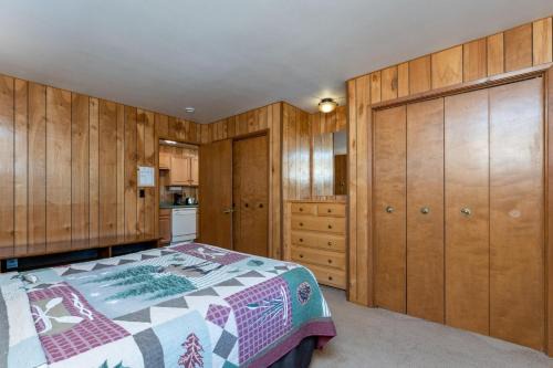 Yosemite West Haus | Hutchings Cabin & Apt.