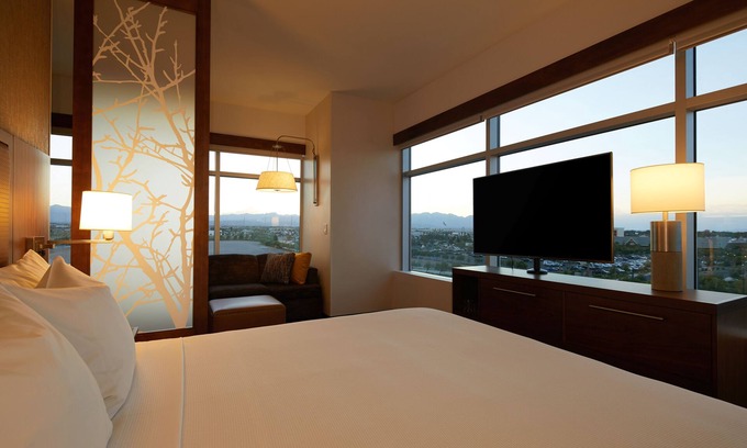 Enterprise Hotel | Hyatt Place Las Vegas at Silverton Village