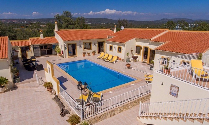 Silves Bed & Breakfast | Ideal für grosse Grupen! 4**** Frühstückspension mit allem modernen Komfort