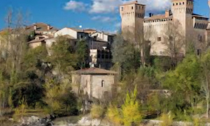Vignola Wohnung | Ideal for starting to visit the castles, the centre of Bologna and Modena.