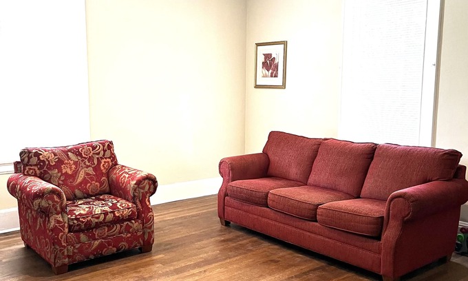 Wilson Haus | Ideal location plenty of space for the family to enjoy cooking & eating together