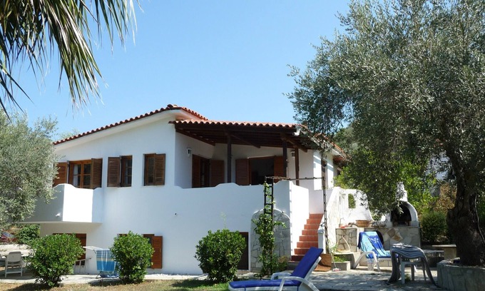 Skiathos Haus | Idyllisches Ferienhaus mit Garten in Strandnähe - ideal für Familien