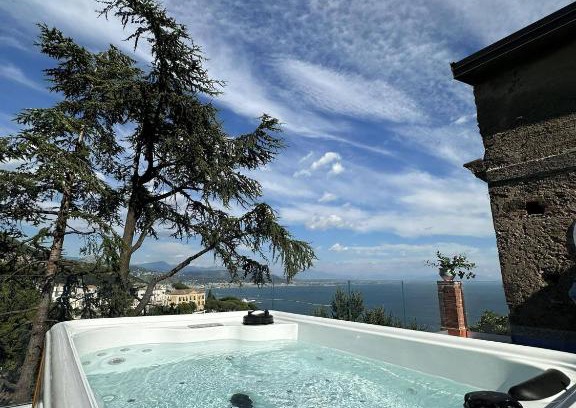 Raito Haus | Il Melograno in Costa d'Amalfi - romantic experience