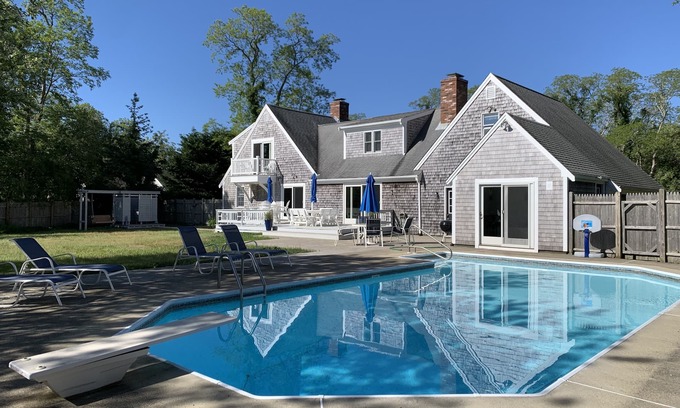 Eastham Haus | Makellos gepflegtes, großes Strandhaus mit beheiztem Pool