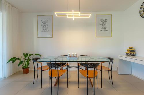 Lugano Wohnung | IMPERIAL of LUGANO 3 with a lake view behind the station and 10 min from the lake of Lugano