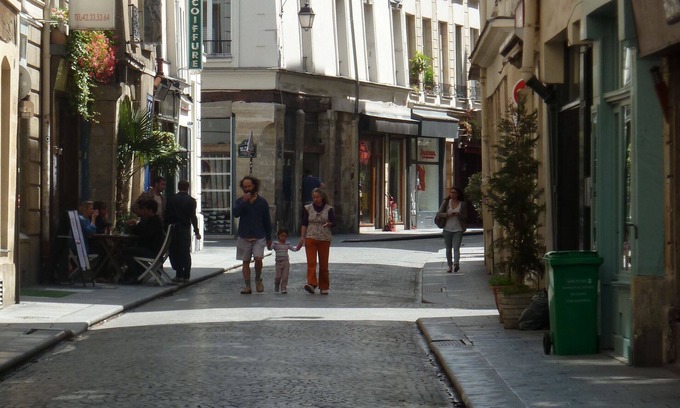 Quartier du Mail Wohnung | In the Heart of Paris - Come and live like a true Parisien