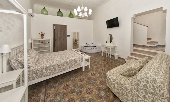 Taranto Haus | In the Olympus of the Capital of Magna Graecia between relaxation and culture