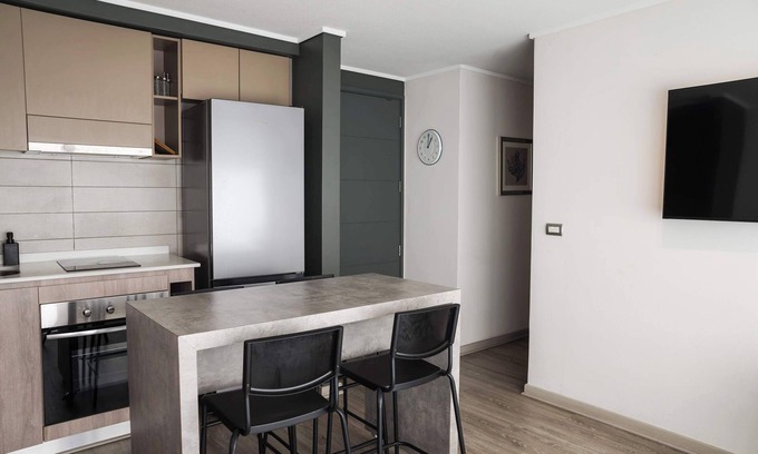 Santiago Wohnung | Incredible 2B1Br Oasis in Nunoa