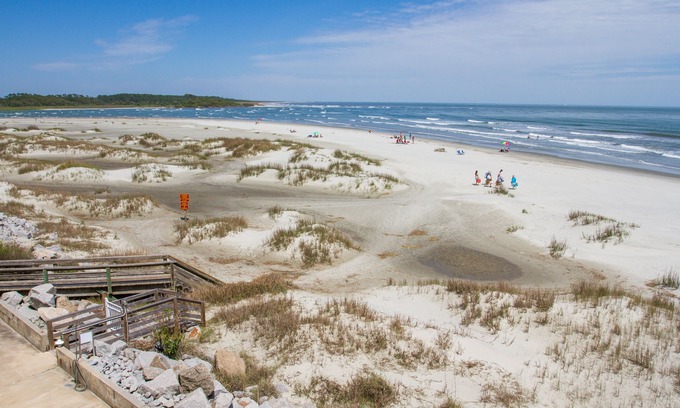 North Myrtle Beach Eigentumswohnung | Unglaubliches Strandgrundstück mit atemberaubendem Blick auf das Meer und die Bucht!