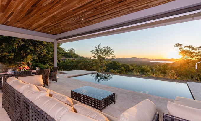 Rio Seco Haus | BRAND NEW 3 BR Ocean View Home auf 1. 25 Morgen im Mar Vista Flamingo!