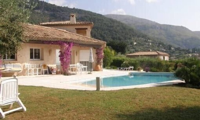 Tourrettes-sur-Loup Wohnung | . Unabhängigkeitskomfort ruhiger Swimmingpool mediterraner Garten