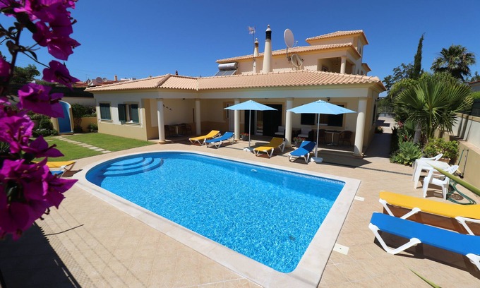 Alpouvar Wohnung | Villa Eber, Wohnung mit 1 Schlafzimmer, 1 Stock, Pool, klimatisiert (2 Personen)