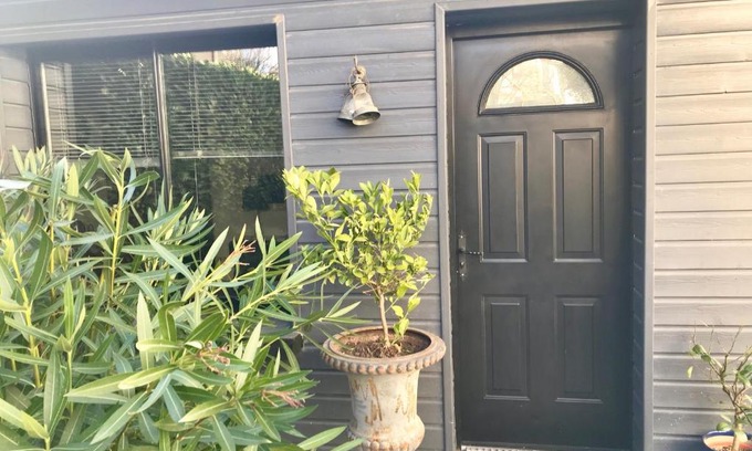 Chelles Wohnung | Independent chalet between Disney and Paris