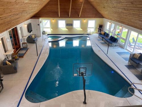 Muskegon Haus | Indoor Pool Near Grand Haven & Lake Michigan Beach